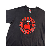 Load image into Gallery viewer, Vintage 2000 Red Hot Chili Peppers Californication Tee - L
