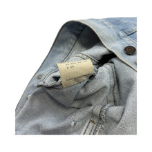 Load image into Gallery viewer, Vintage Levi’s Type 3 Denim Jacket - M
