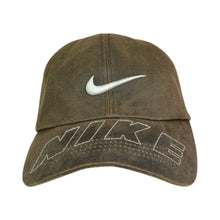 Load image into Gallery viewer, Vintage Nike Team Cap
