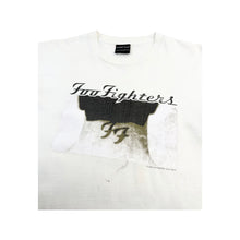 Load image into Gallery viewer, Vintage Foo Fighters Tee - L

