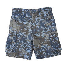 Load image into Gallery viewer, Vintage Nike Cargo Shorts - 34&quot;
