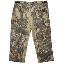 Load image into Gallery viewer, Vintage Realtree Pants - 42 x 24
