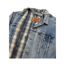 Load image into Gallery viewer, Vintage Levi’s Plaid Lined Denim Jacket - XL
