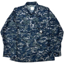 Load image into Gallery viewer, Vintage U.S. Navy Digi Camo Jacket - L

