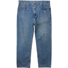 Load image into Gallery viewer, Levi’s 504 Jeans - 40 x 32
