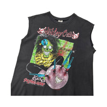 Load image into Gallery viewer, Vintage 1989 Mötley Crüe Dr. Feelgood Tee - L
