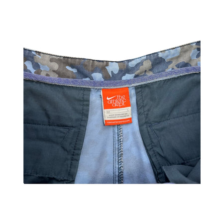 Vintage Nike Cargo Shorts - 34"