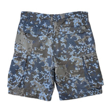 Load image into Gallery viewer, Vintage Nike Cargo Shorts - 34&quot;
