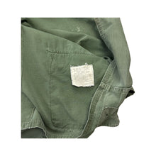 Load image into Gallery viewer, Vintage Military Combat Coat - M
