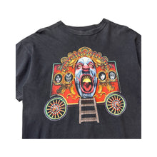 Load image into Gallery viewer, Vintage 1998 Kiss &#39;Psycho Circus&#39; Tee - L
