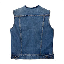 Load image into Gallery viewer, Vintage Levi’s Denim Vest - XS
