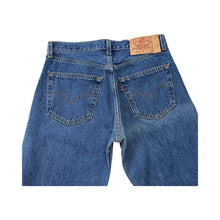 Load image into Gallery viewer, Vintage Levi’s 501 Jeans - 31 x 34
