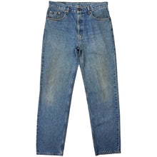 Load image into Gallery viewer, Vintage Levi’s 504 Jeans - 33 x 32
