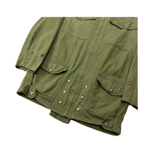 Load image into Gallery viewer, Vintage 1969 Denison Smock Military Jacket - L

