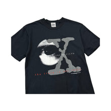 Load image into Gallery viewer, Vintage 1995 The X Files ‘The Truth Is Out There’ Tee - S
