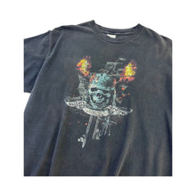Load image into Gallery viewer, Y2K Pirates of the Caribbean ‘Sailors Grave’ Tee - L
