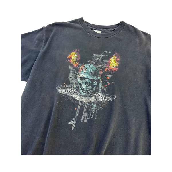 Y2K Pirates of the Caribbean ‘Sailors Grave’ Tee - L