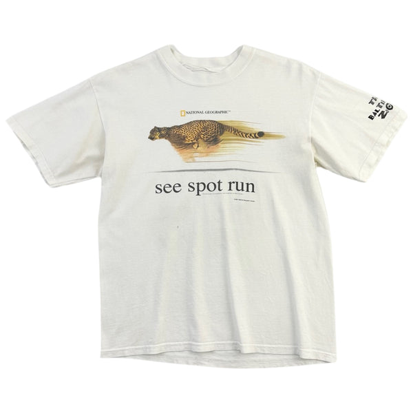 Vintage 2001 National Geographic 'See Spot Run' Tee - M
