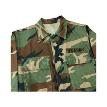 Load image into Gallery viewer, Vintage Camo Military Jacket - XS
