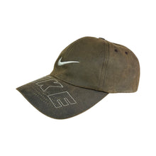 Load image into Gallery viewer, Vintage Nike Team Cap
