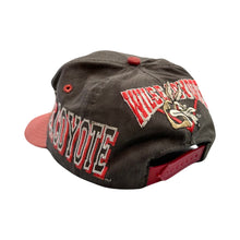 Load image into Gallery viewer, Vintage Wilee Coyote Cap
