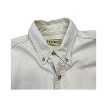 Load image into Gallery viewer, Vintage L.L. Bean Button Down Shirt - M
