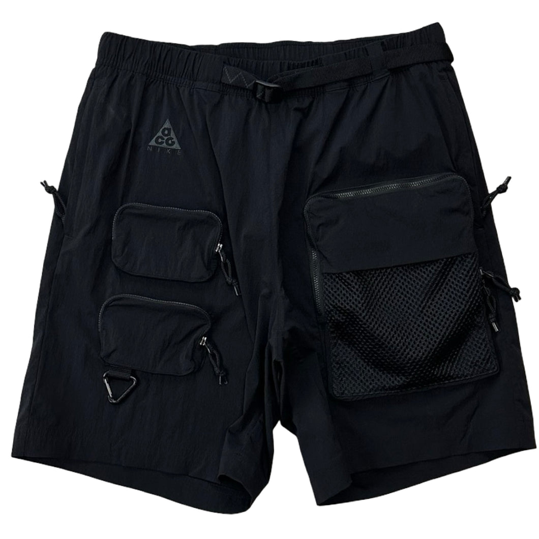 ACG Nike Cargo Shorts - S