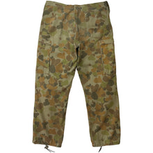 Load image into Gallery viewer, Vintage Camo Pants - 37 x 30
