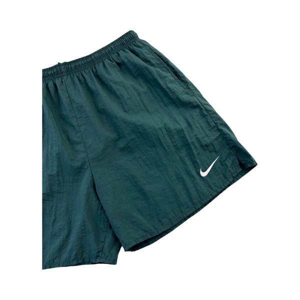 Vintage Nike Shorts - L