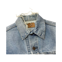 Load image into Gallery viewer, Vintage Levi’s Type 3 Denim Jacket - M
