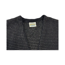 Load image into Gallery viewer, Vintage Aklanda Cardigan - M
