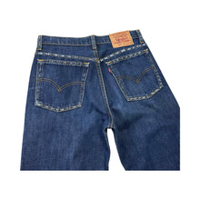 Load image into Gallery viewer, Vintage Levi’s 517 Jeans - 31 x 33
