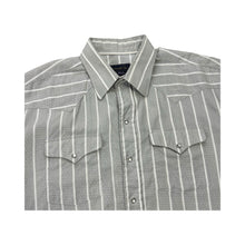 Load image into Gallery viewer, Vintage Button Up Shirt - XL
