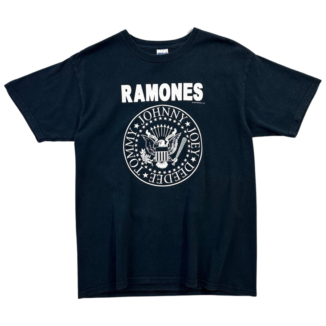 2006 Ramones 'Hey Ho Lets Go' Tee - L