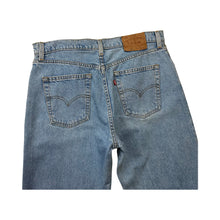 Load image into Gallery viewer, Levi's 555 Jeans - 35 x 29
