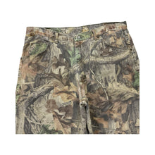 Load image into Gallery viewer, Vintage Wrangler Realtree Pants - 38 x 29
