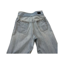 Load image into Gallery viewer, Vintage 70's Jeans - 27 x 30

