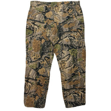 Load image into Gallery viewer, Vintage Realtree Pants - 40 x 30
