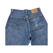 Load image into Gallery viewer, Vintage Levi’s 555 Jeans - 30 x 33
