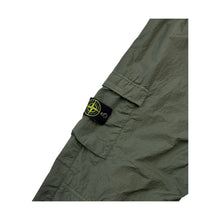 Load image into Gallery viewer, Stone Island Pants - 38 x 31
