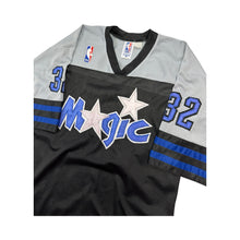 Load image into Gallery viewer, Vintage Orlando Magic NBA No.32 Jersey - XL
