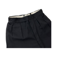 Load image into Gallery viewer, Vintage Trousers - 32 x 29
