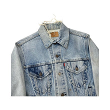 Load image into Gallery viewer, Vintage Levi’s Type 3 Denim Jacket - M

