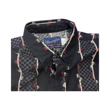 Load image into Gallery viewer, Vintage Wrangler Button Down Shirt - L
