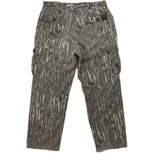 Load image into Gallery viewer, Vintage Realtree Pants - 38 x 30
