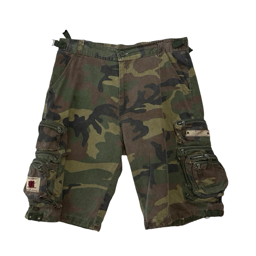 Camo Shorts - 32