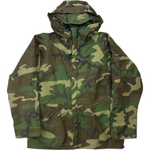 Load image into Gallery viewer, Vintage Camo Parka Military Jacket - XL

