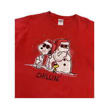Load image into Gallery viewer, Vintage Snoopy Chillin&#39; Christmas Tee - M
