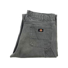 Load image into Gallery viewer, Dickies Workwear Jeans - 38 x 32
