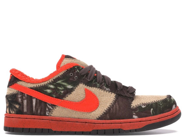 2004 Nike SB Dunk Low x Reese Forbes ‘Hunter' (Pre-Loved)